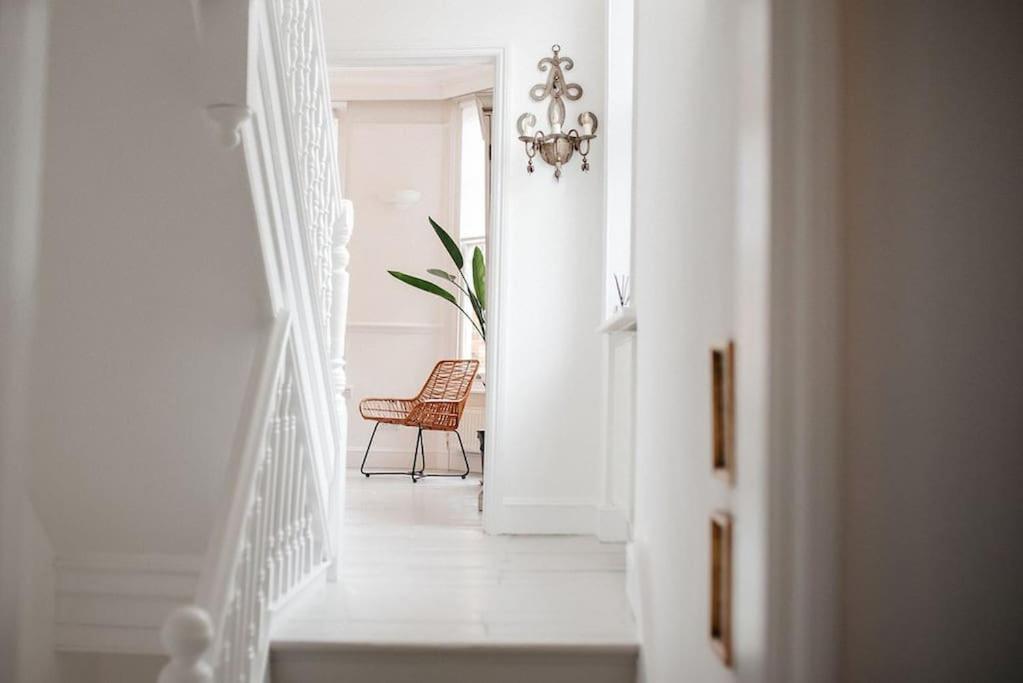 3 Bedroom House In Kew Gardens ริชมอนด์ ภายนอก รูปภาพ